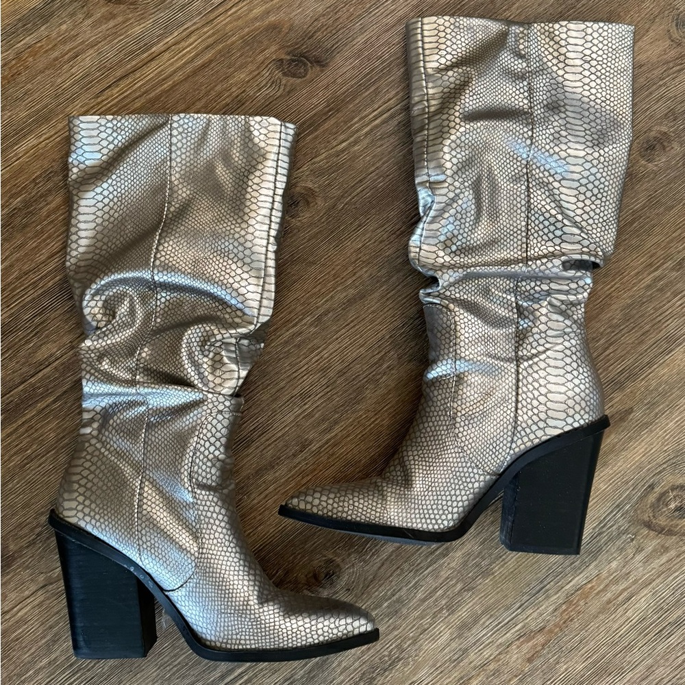 Metallic Silver Snake Skin Print Boots